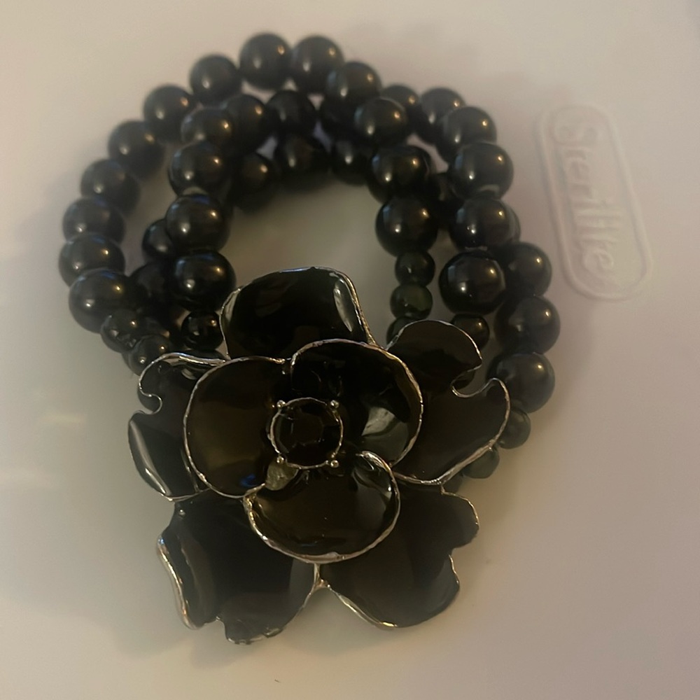 Black rose bracelet used
